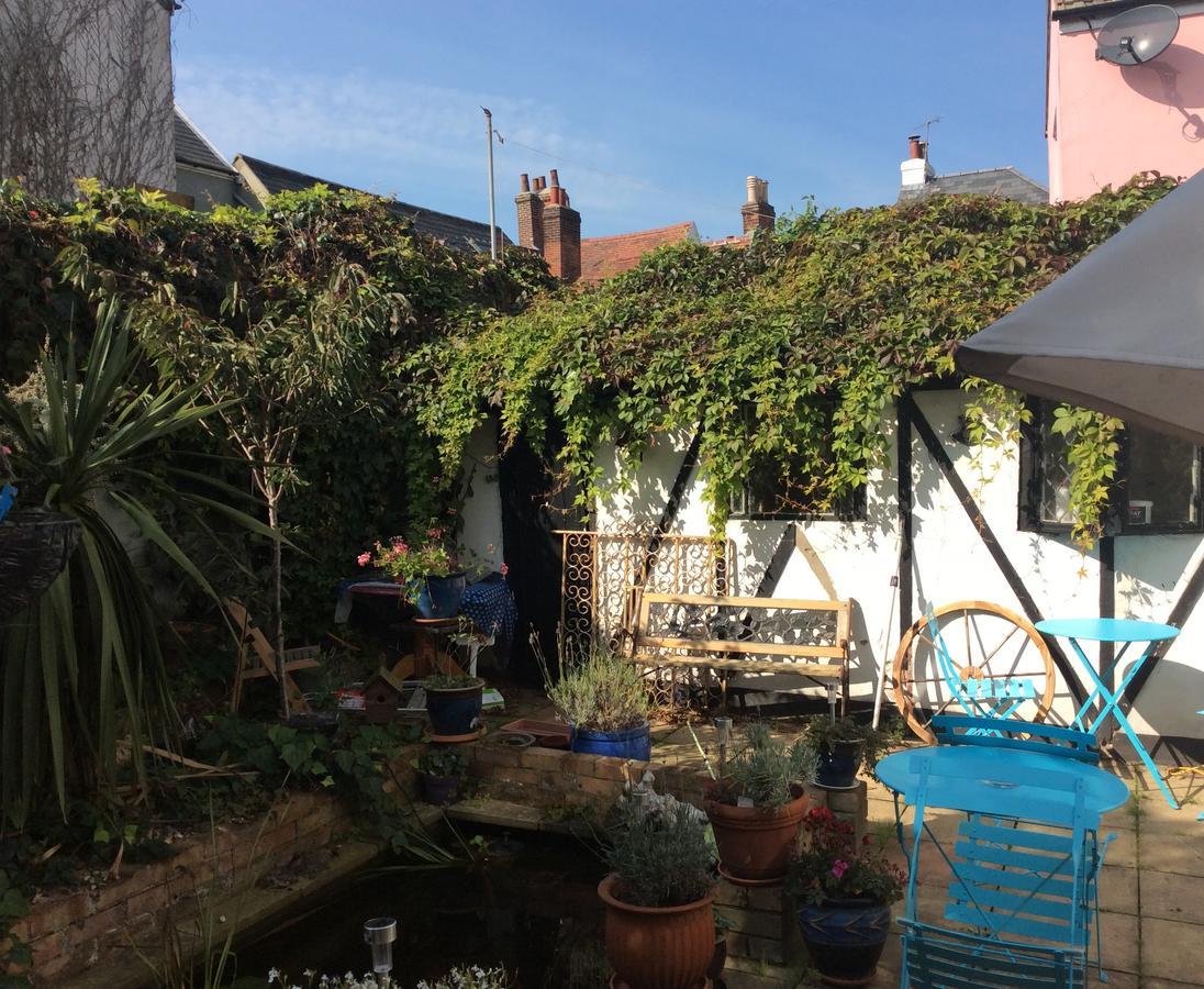 Swanhouse Bed & Breakfast Harwich Luaran gambar